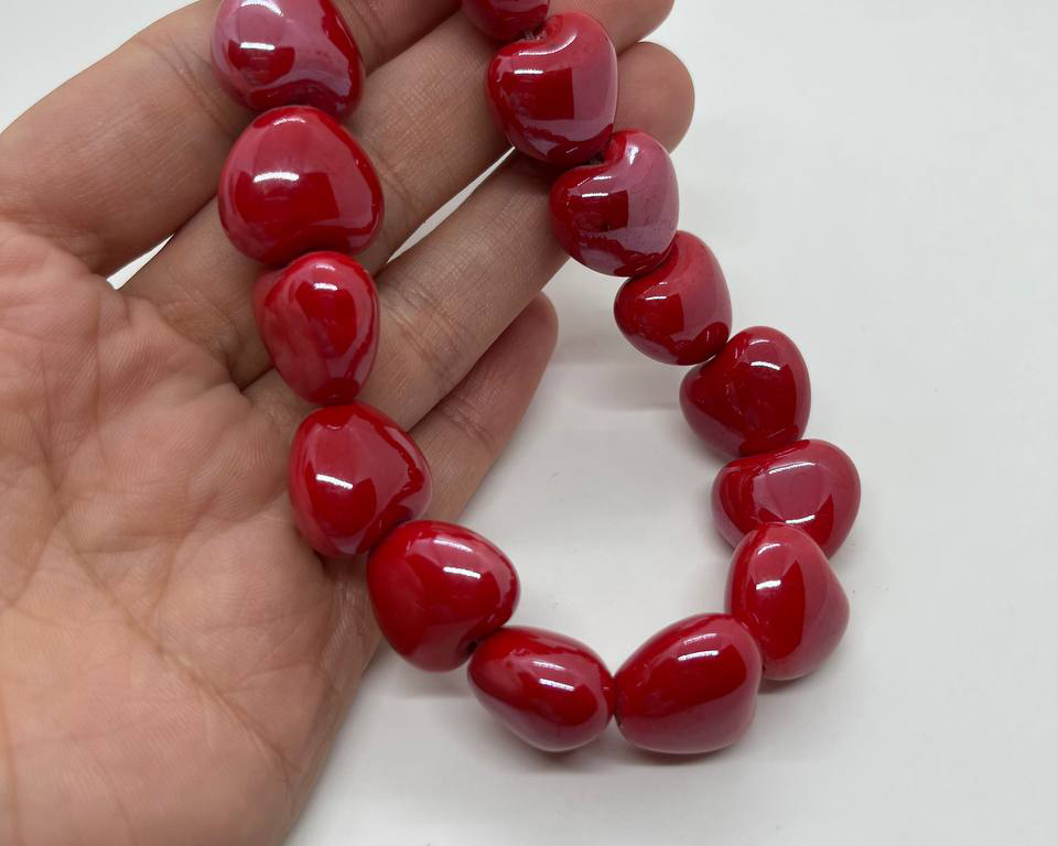 Бусины керамические сердечки цвет красный размер 15,5*12*11мм