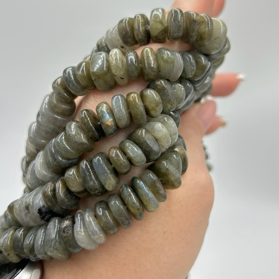 Бусины лабрадорит средний размер 5*11мм натуральный камень